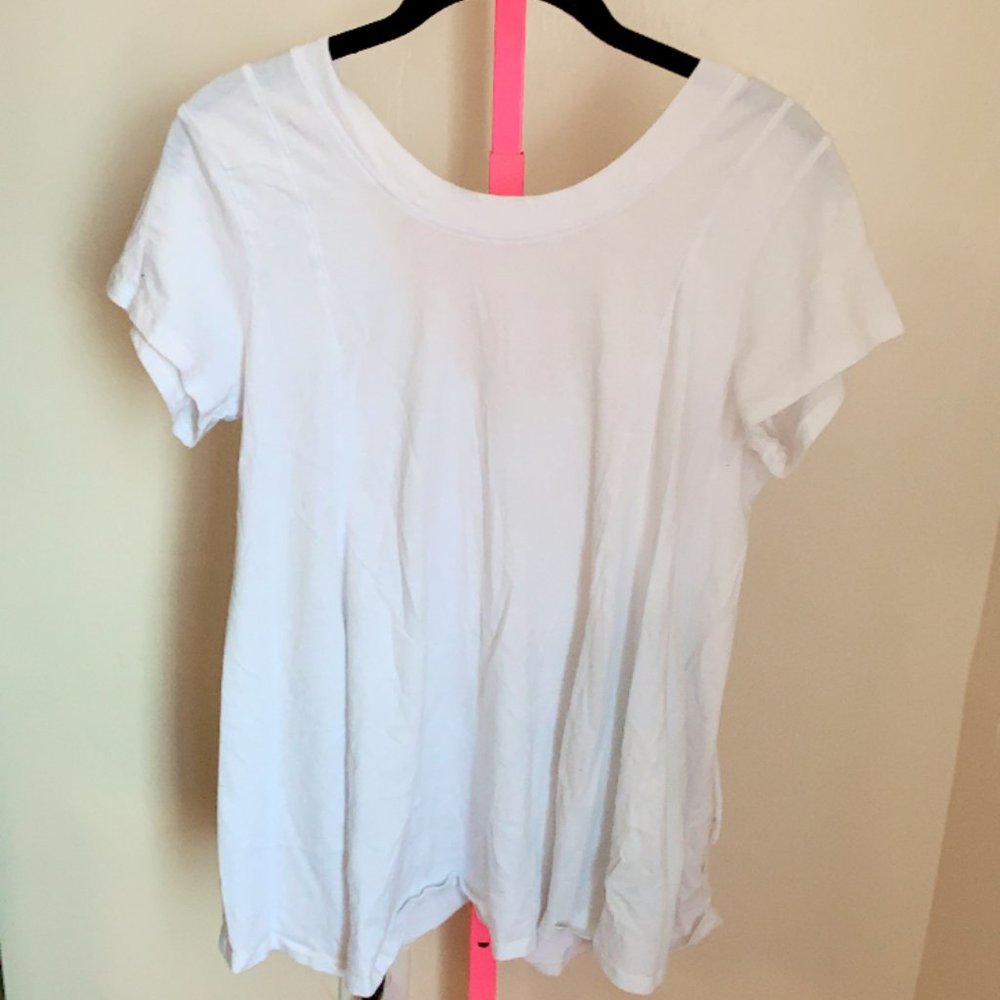 Flowy White Top